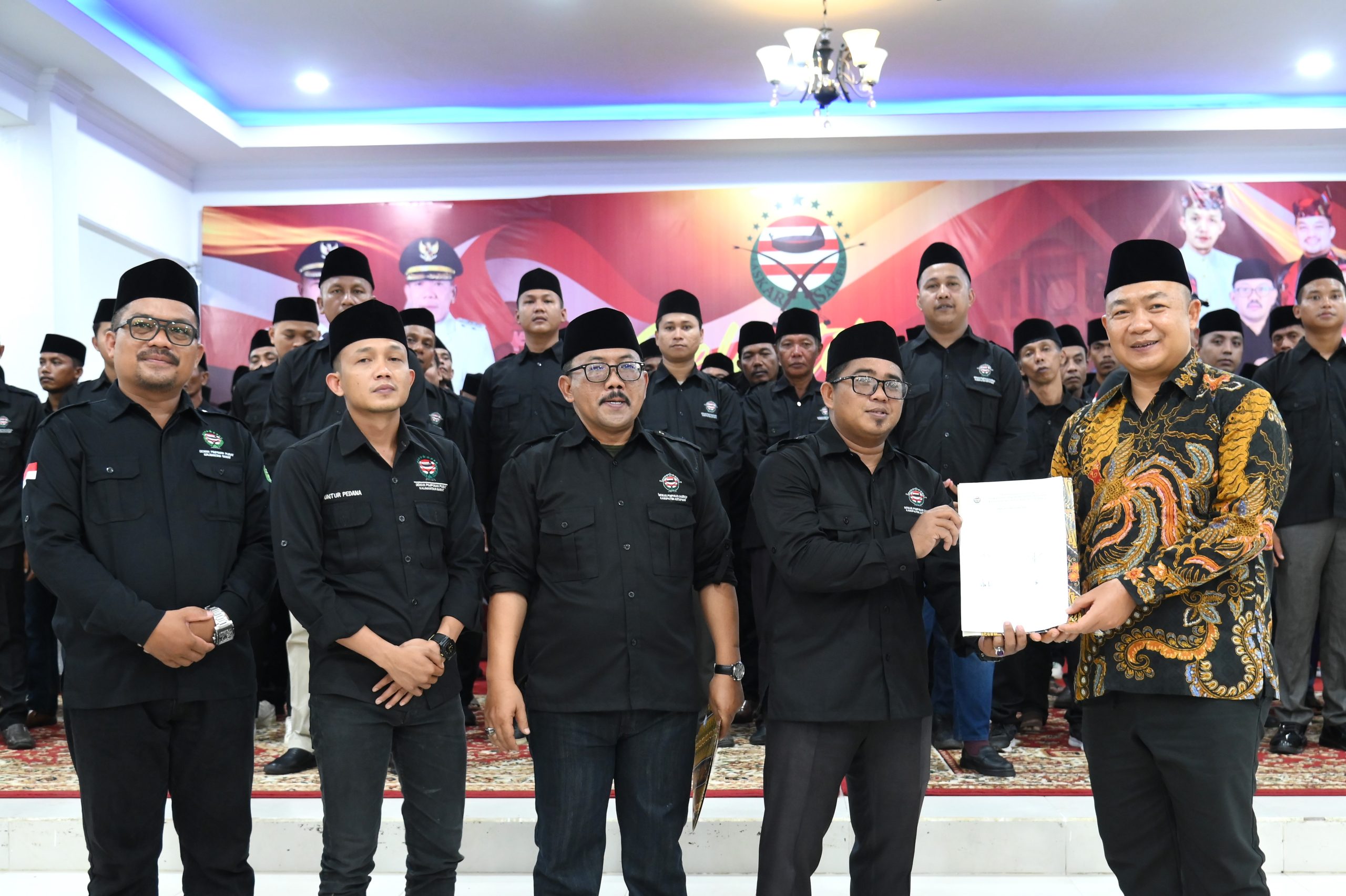 Bupati Ketapang Hadiri Pelantikan Dewan Pimpinan Daerah (DPD) Laskar Sakera Keluarga Madura Kabupaten Ketapang