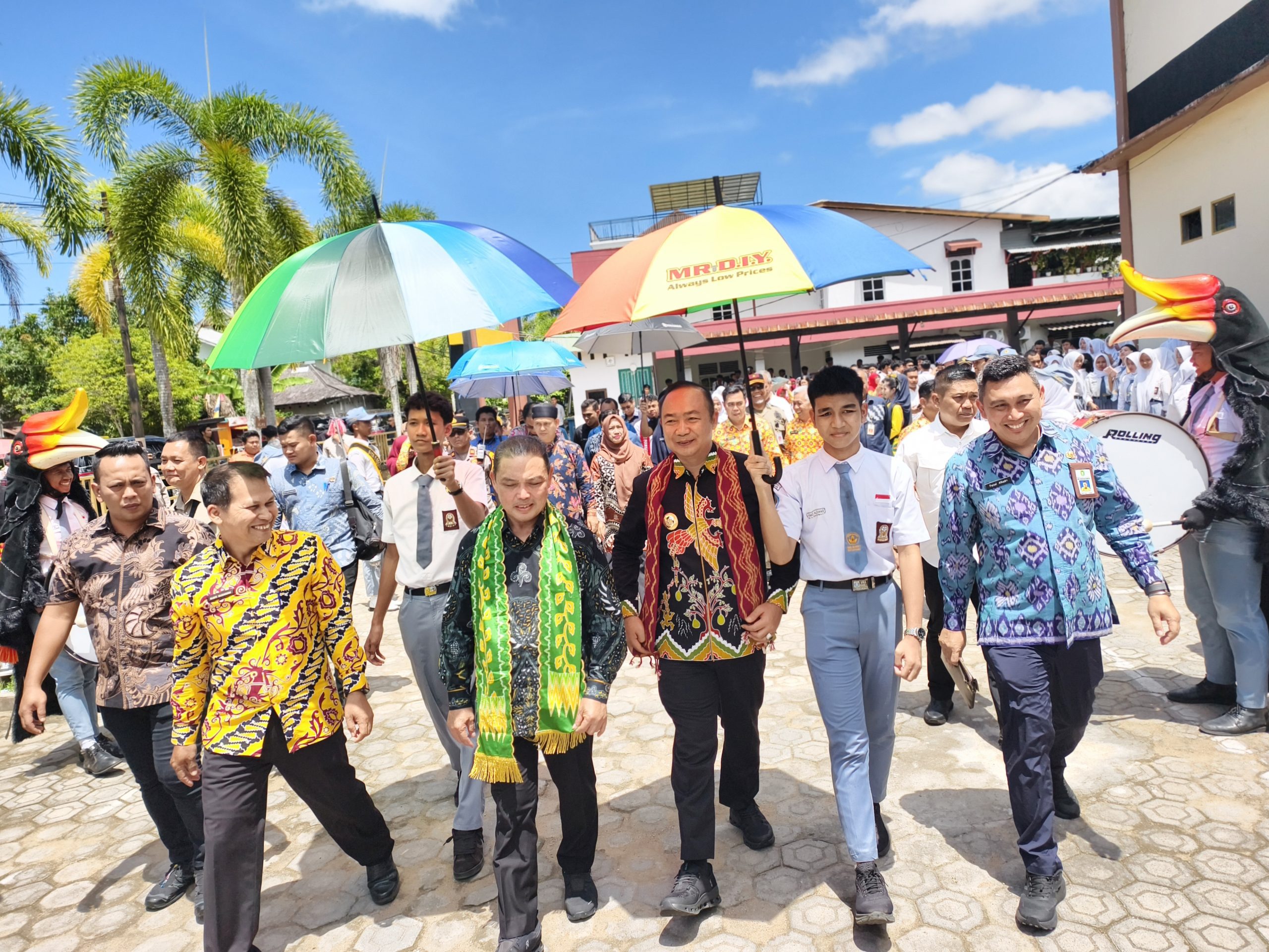 Gubernur Kalbar Kunjungi SMAN 1 Ketapang