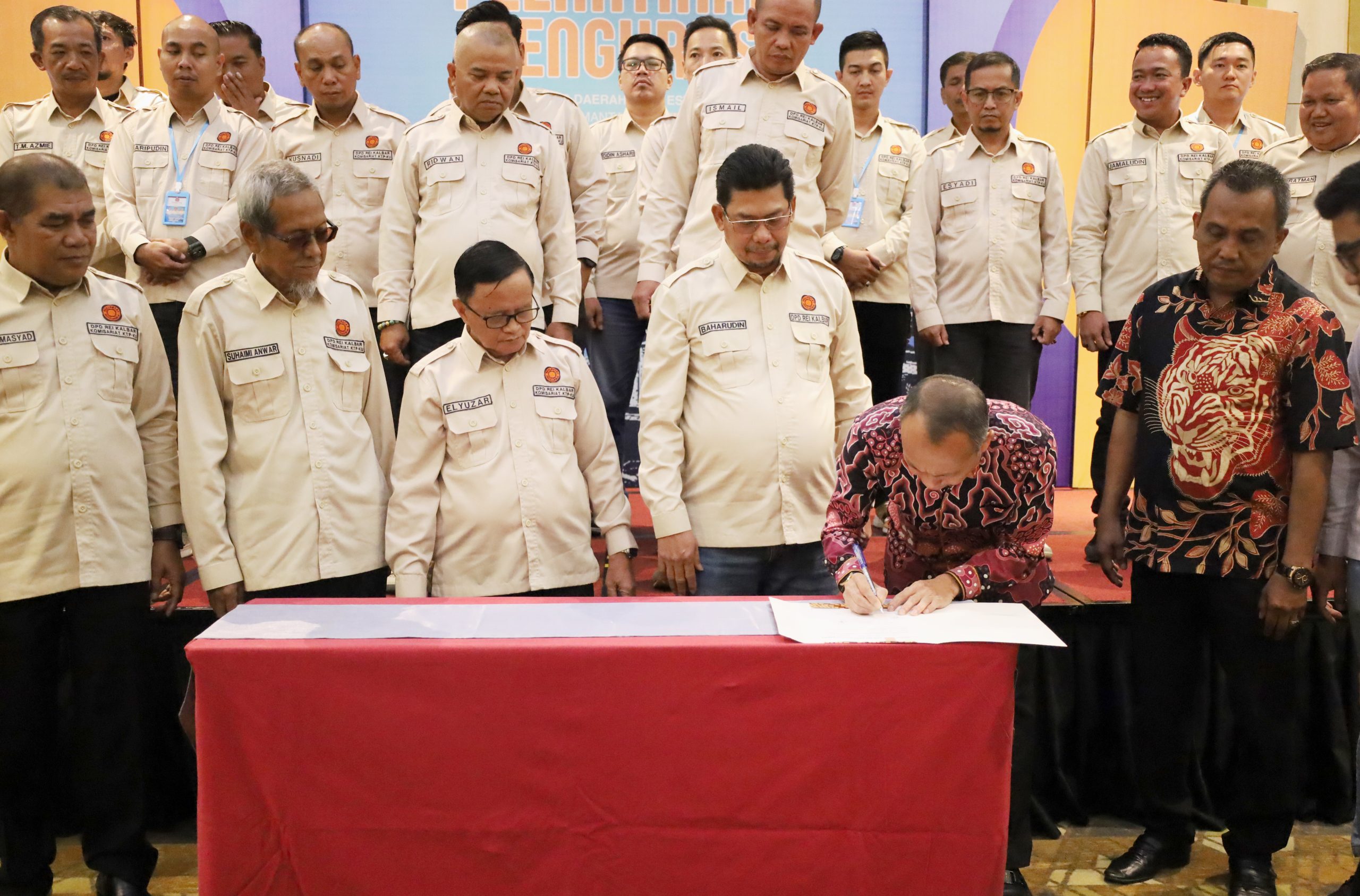 PENGURUS REI KETAPANG – KKU PERIODE 2025-2028 RESMI DILANTIK, PEMKAB KETAPANG DORONG SINERGI PEMBANGUNAN PERUMAHAN
