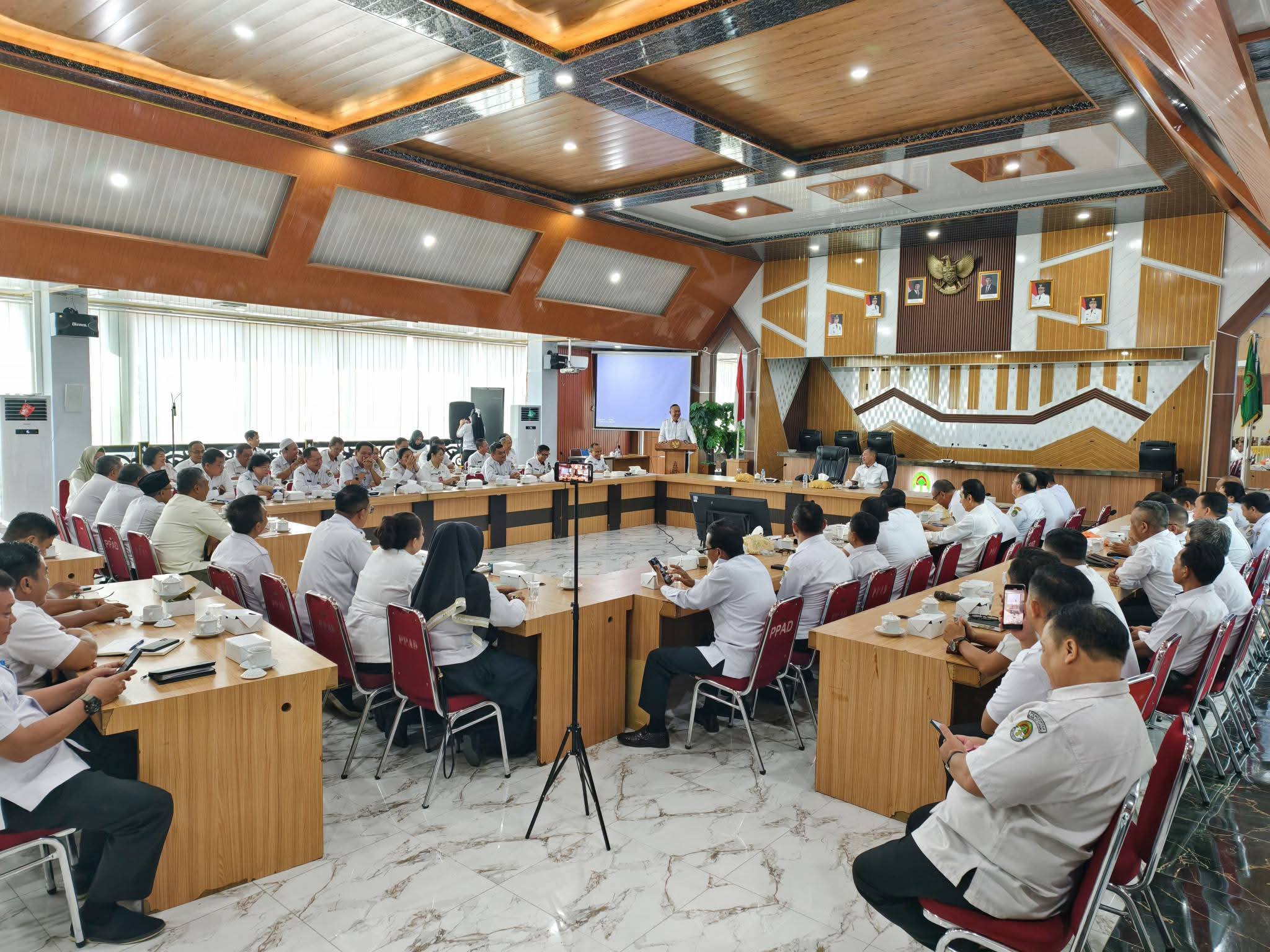 Bupati dan Wakil Bupati Tekankan Sinergi, Evaluasi Kinerja, dan Perbaikan Layanan Publik