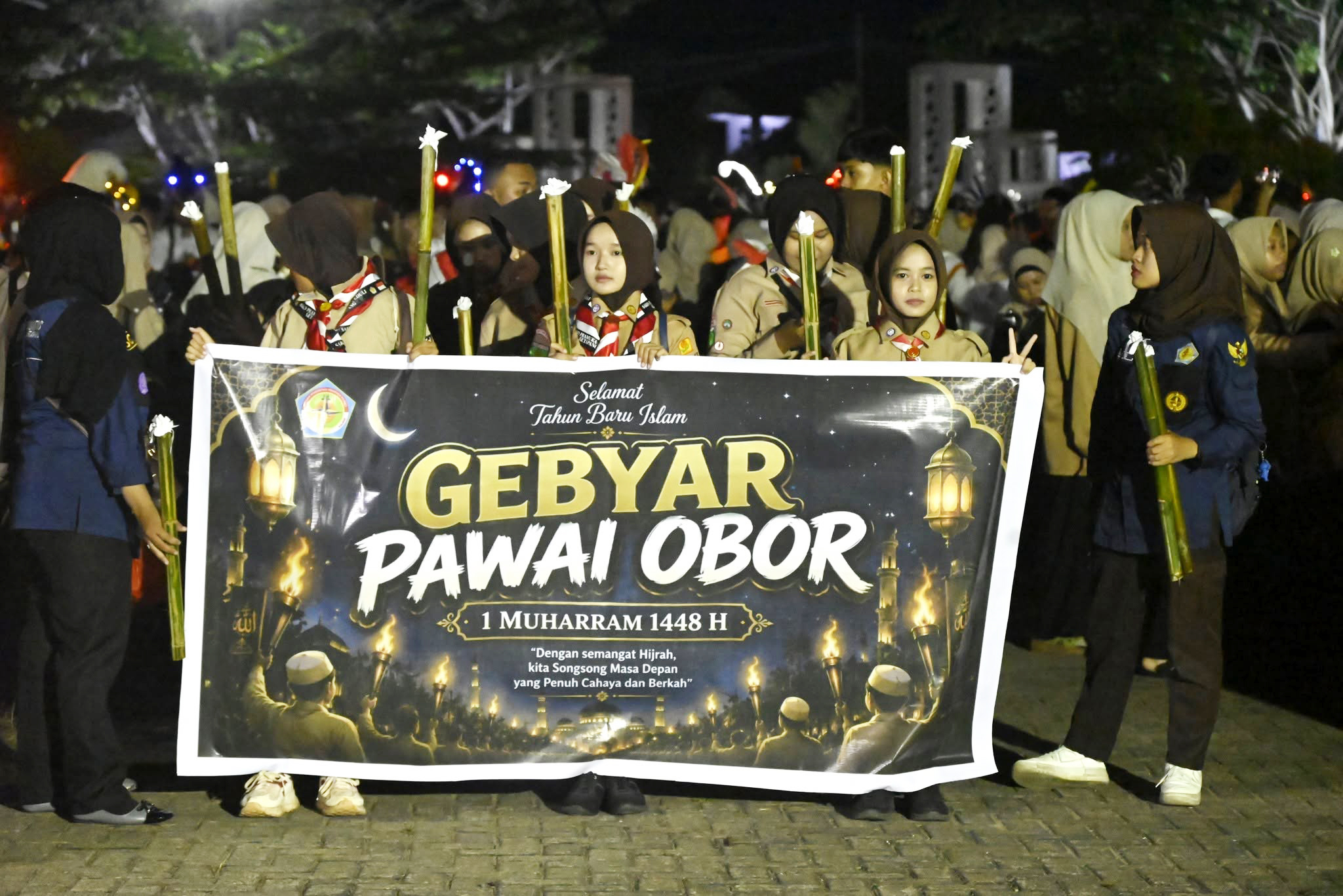 Wakil Bupati Ketapang Lepas Pawai Obor Sambut 1 Muharram 1448 H