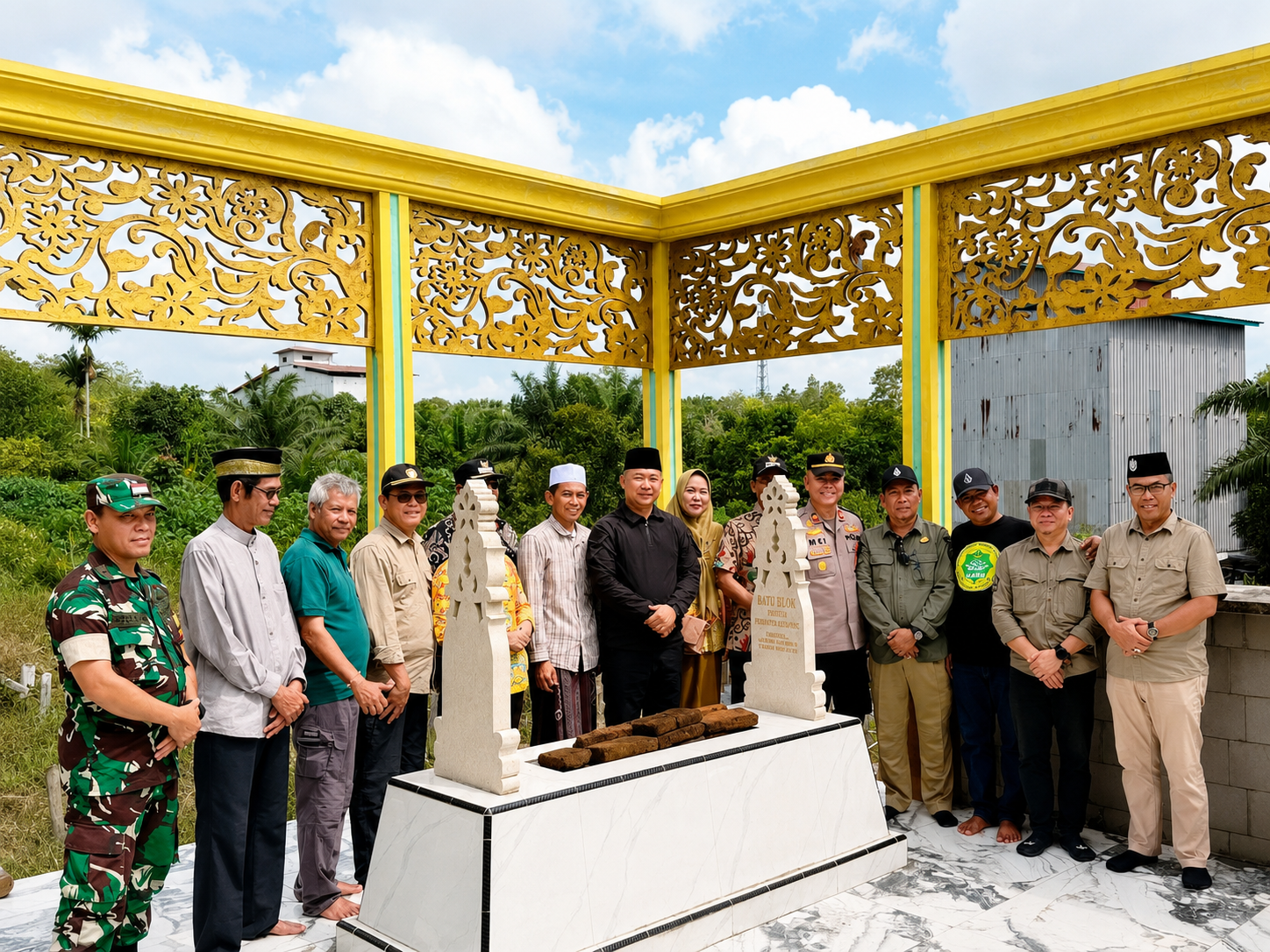 Bupati Ketapang Ziarah ke Makam Ratu Elok, Tegaskan Pentingnya Pelestarian Sejarah dan Budaya Melayu