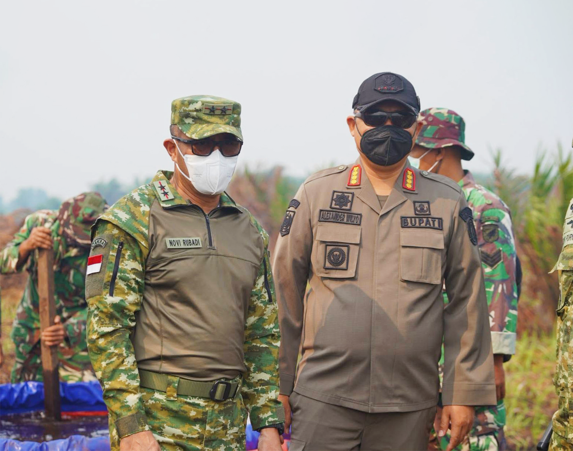 Bupati Ketapang Dampingi Pangdam XII/Tanjungpura Tinjau Karhutla di Desa Pelang